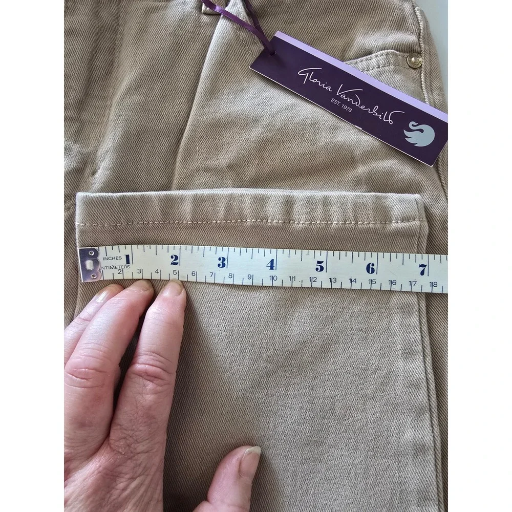 Gloria Vanderbilt Amanda Slimming Tapered Leg Jeans Latte‎ Tan Womens Size 6 Avg
